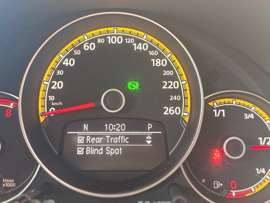 Volkswagen Beetle Coupe Dune 2017 à Boucherville, Québec - 16 - w1024h768px