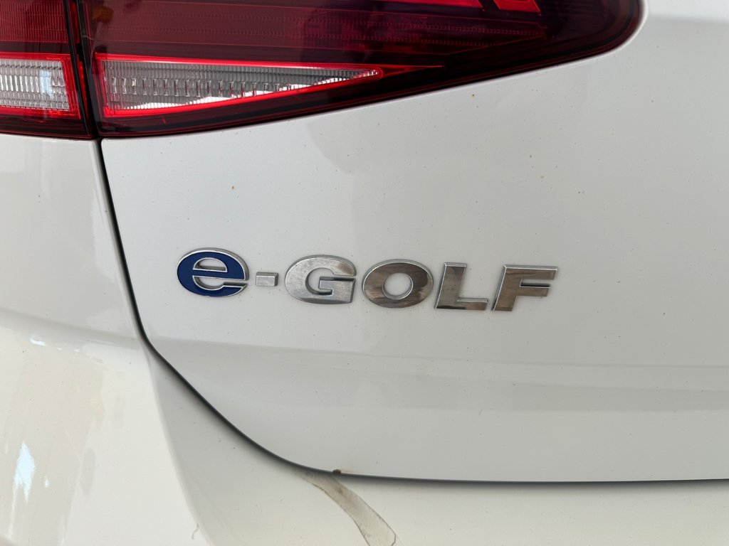 2017 Volkswagen E-Golf Comfortline in Boucherville, Quebec - 11 - w1024h768px