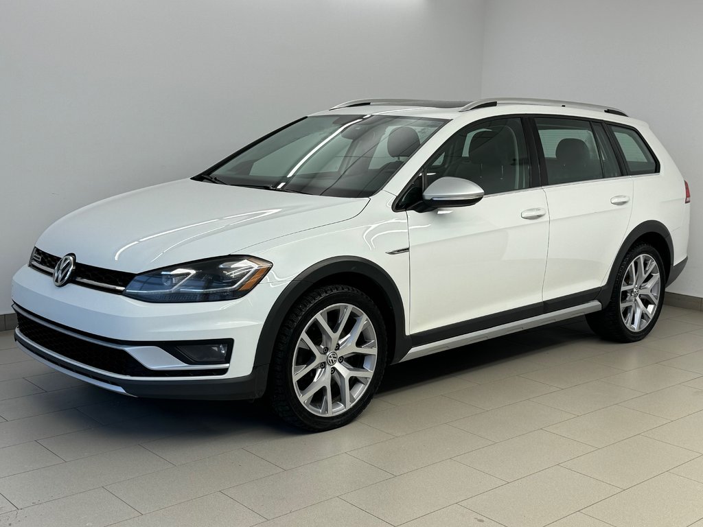 2019 Volkswagen GOLF ALLTRACK EXECLINE in Boucherville, Quebec - 1 - w1024h768px