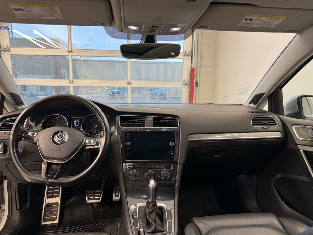 2019 Volkswagen GOLF ALLTRACK EXECLINE in Boucherville, Quebec - 14 - w1024h768px