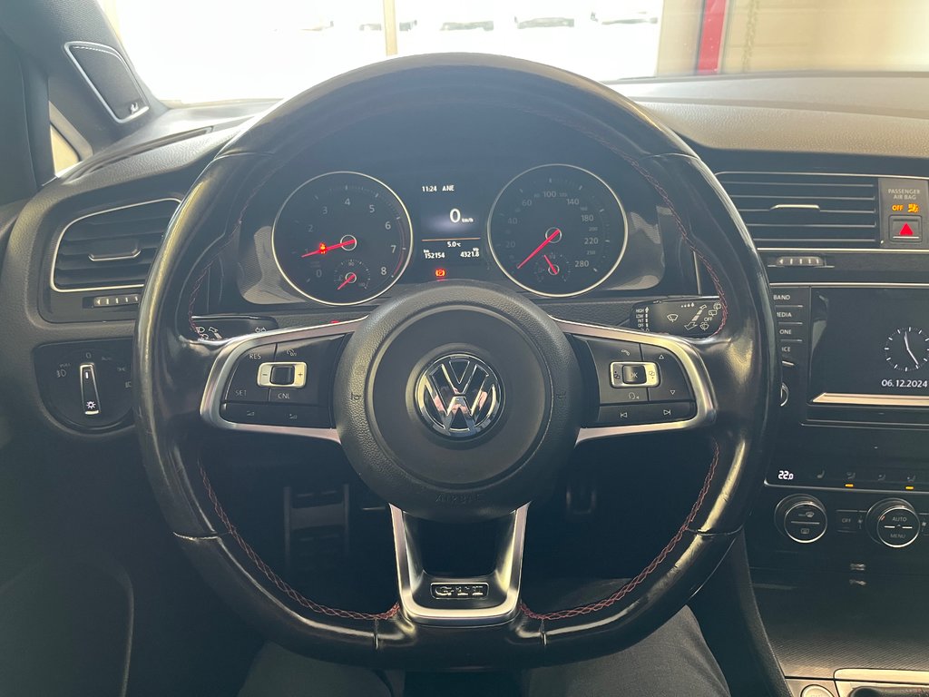 Volkswagen Golf GTI Performance 2015 à Boucherville, Québec - 4 - w1024h768px