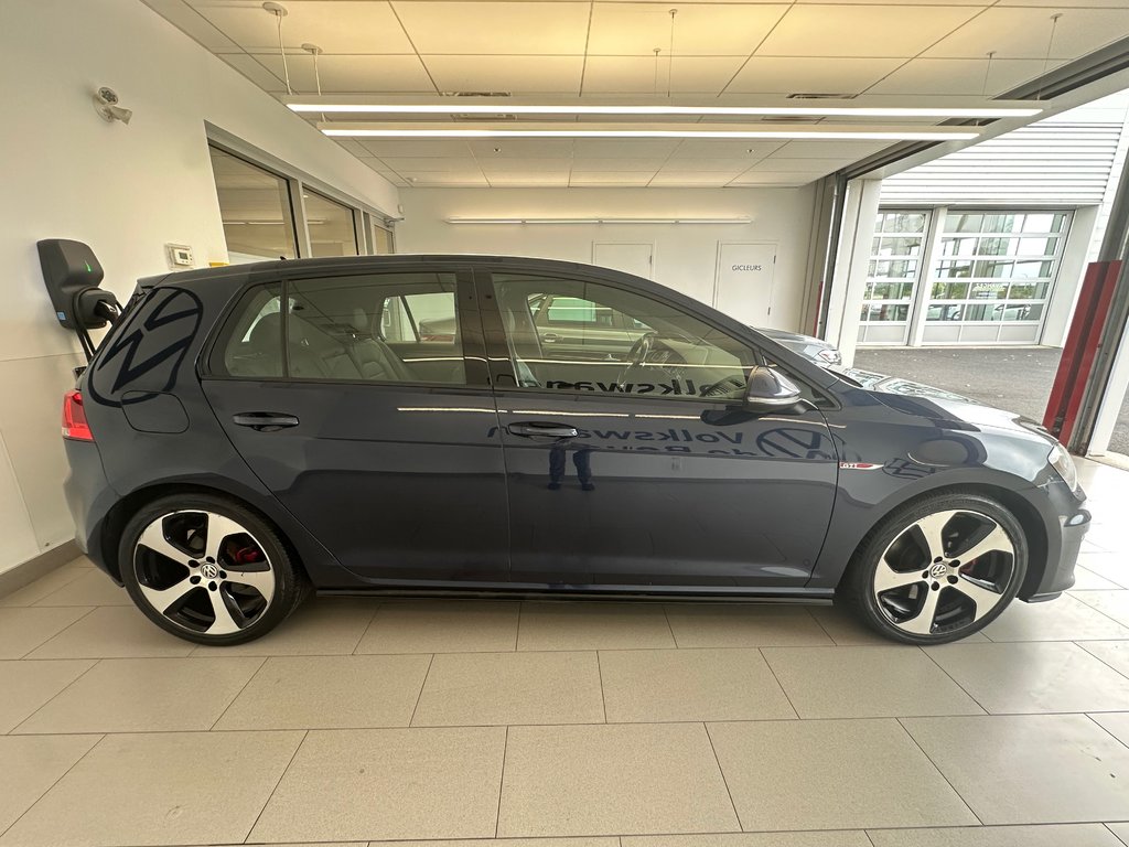 2016 Volkswagen Golf GTI Autobahn in Boucherville, Quebec - 7 - w1024h768px