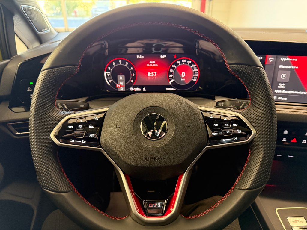 2022 Volkswagen Golf GTI Autobahn in Boucherville, Quebec - 18 - w1024h768px