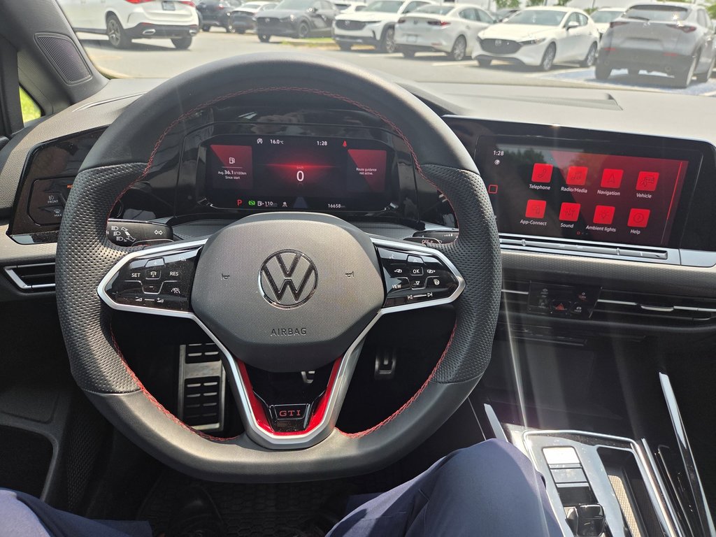 2024 Volkswagen Golf GTI AUTOBAHN, DSG, BAS KM in Boucherville, Quebec - 31 - w1024h768px
