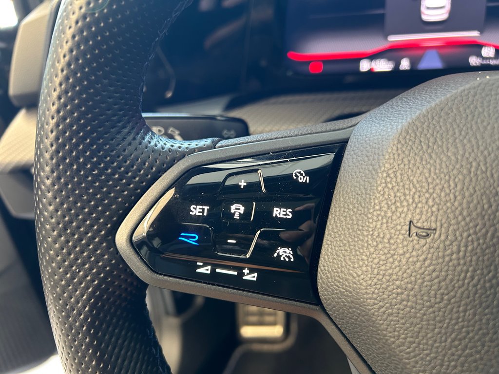 2022 Volkswagen Golf R MANUEL in Boucherville, Quebec - 29 - w1024h768px