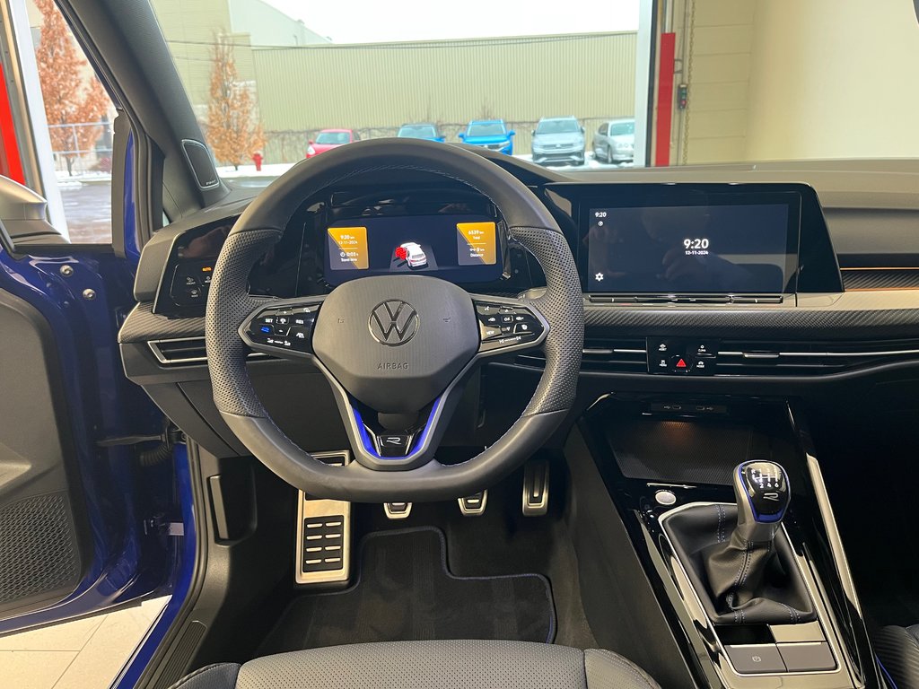 Volkswagen Golf R R 2024 à Boucherville, Québec - 2 - w1024h768px