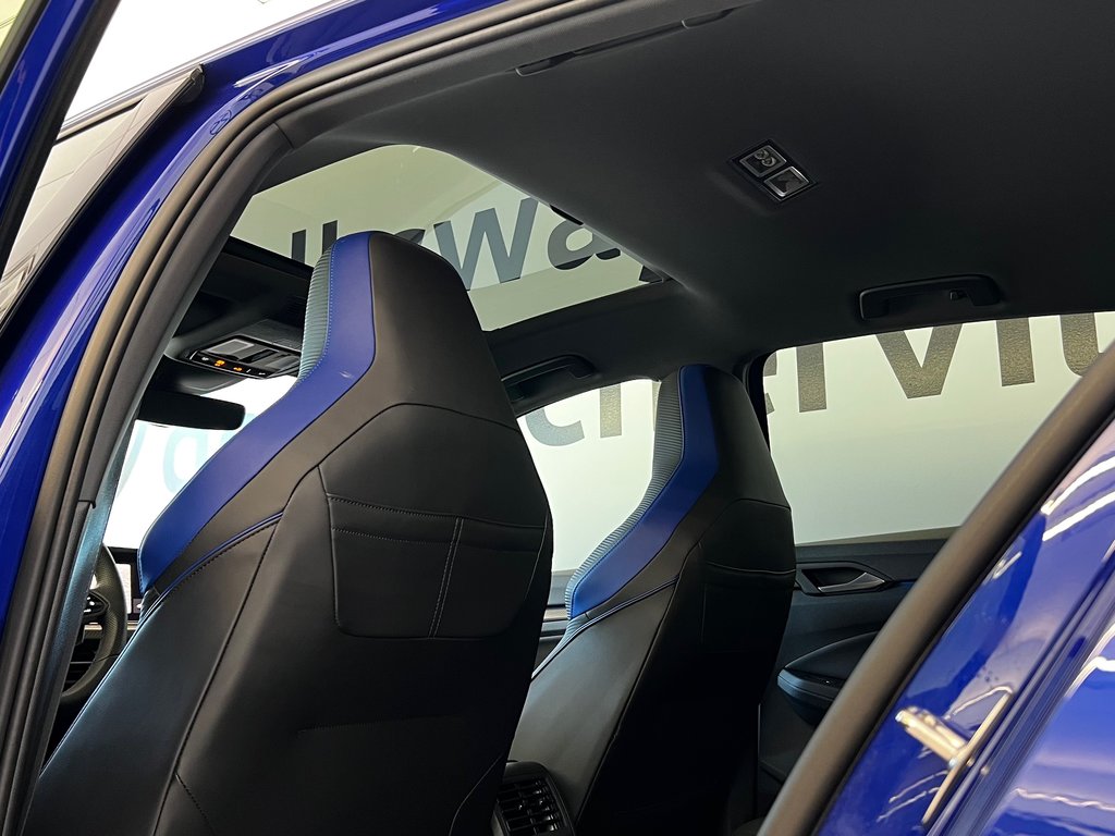 Volkswagen Golf R DSG 2024 à Boucherville, Québec - 23 - w1024h768px