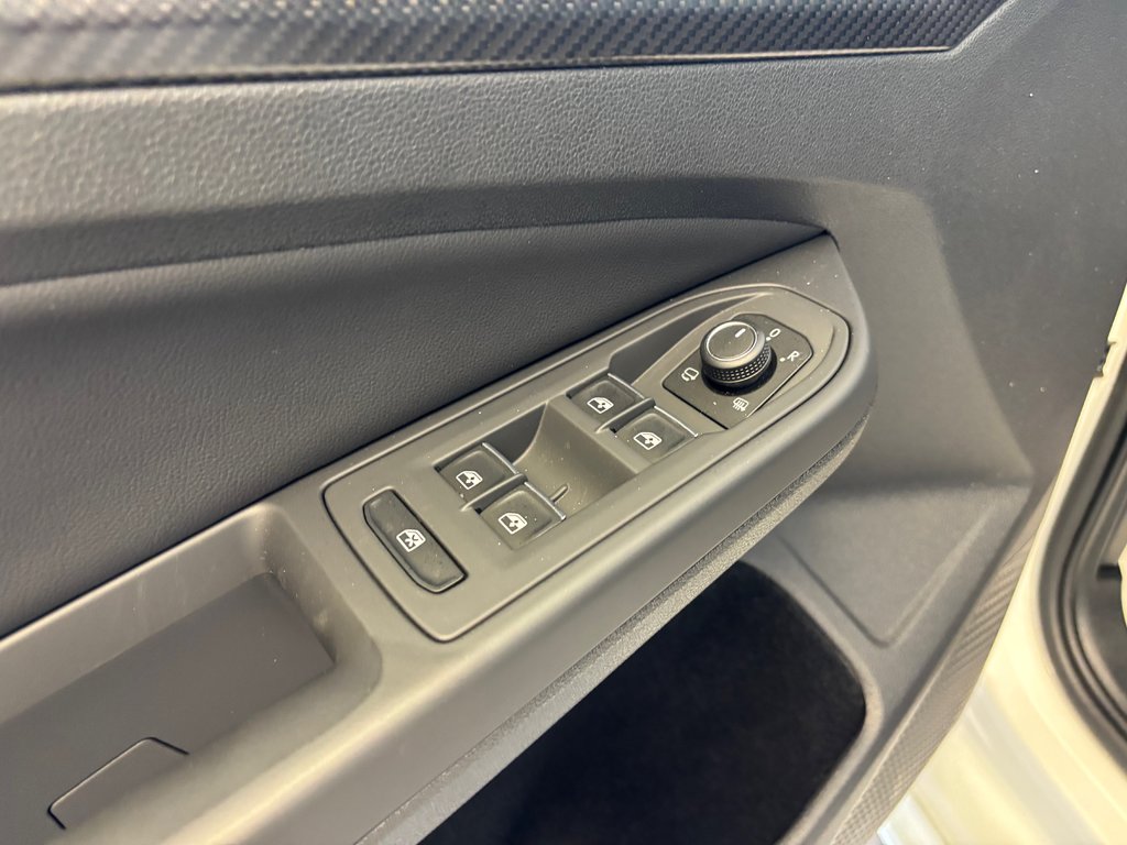 Volkswagen Golf R DSG 2024 à Boucherville, Québec - 41 - w1024h768px