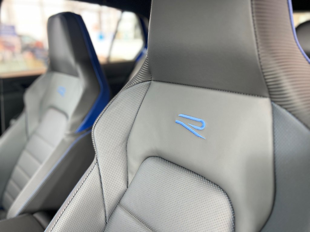 Volkswagen Golf R Black Edition 2025 à Boucherville, Québec - 11 - w1024h768px