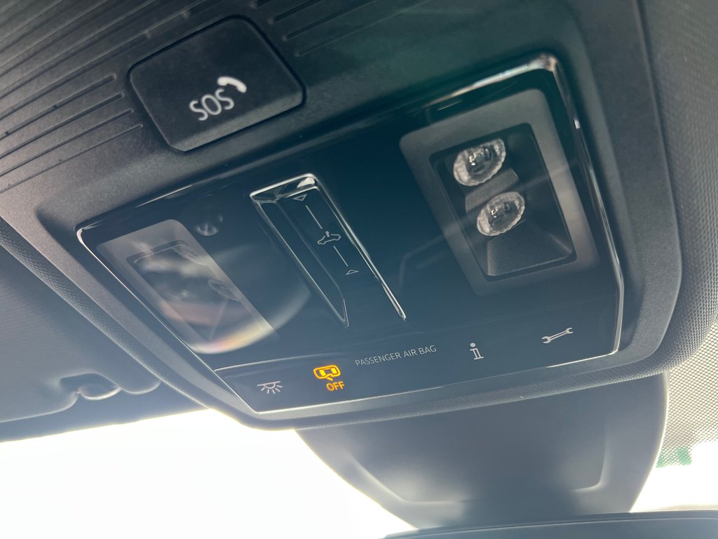 Volkswagen Golf R Black Edition 2025 à Boucherville, Québec - 17 - w1024h768px