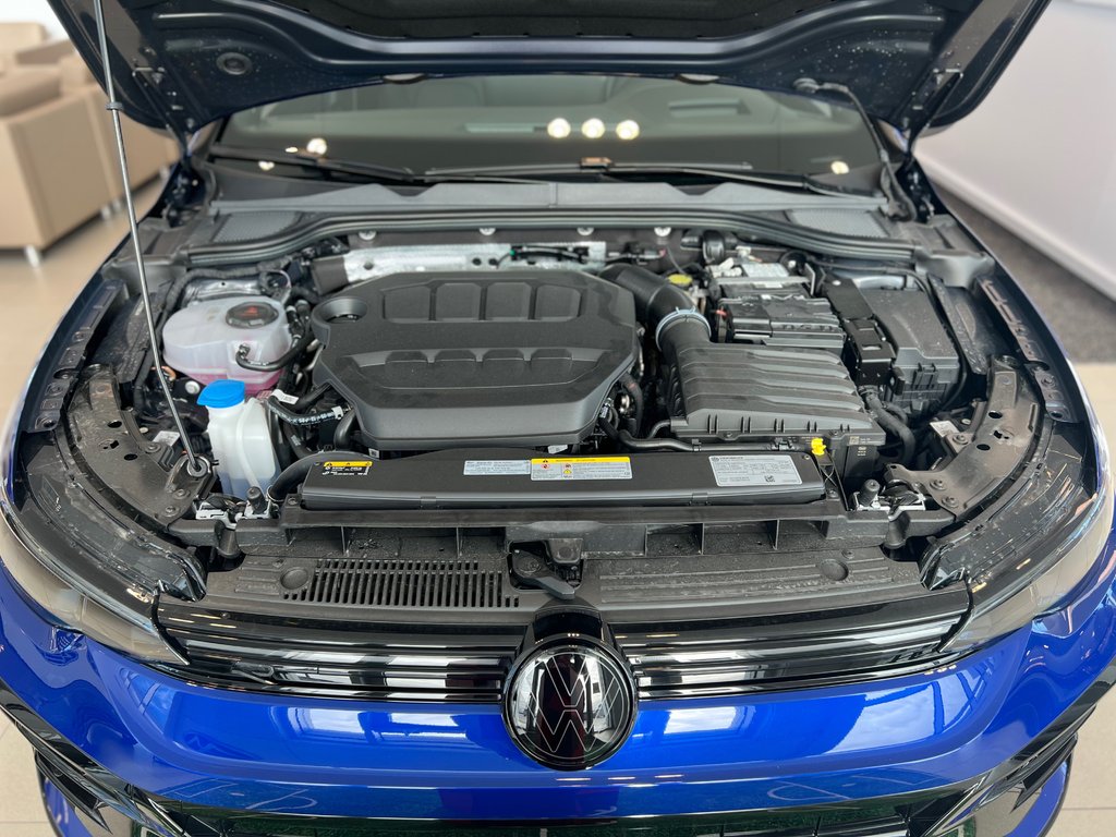 Volkswagen Golf R Black Edition 2025 à Boucherville, Québec - 26 - w1024h768px