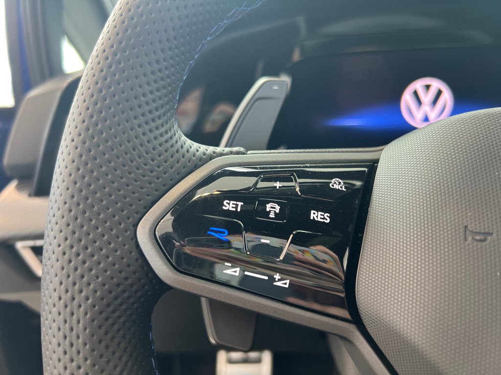 Volkswagen Golf R Black Edition 2025 à Boucherville, Québec - 21 - w1024h768px