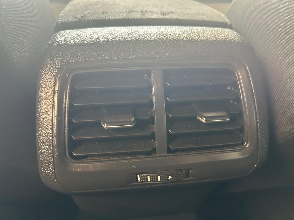 Volkswagen Golf Sportwagon TRENDLINE 2016 à Boucherville, Québec - 11 - w1024h768px