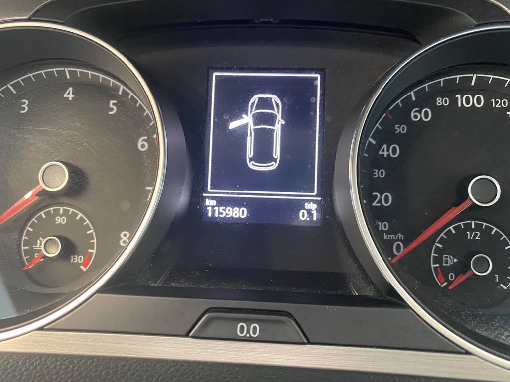 2015 Volkswagen Golf Comfortline in Boucherville, Quebec - 31 - w1024h768px