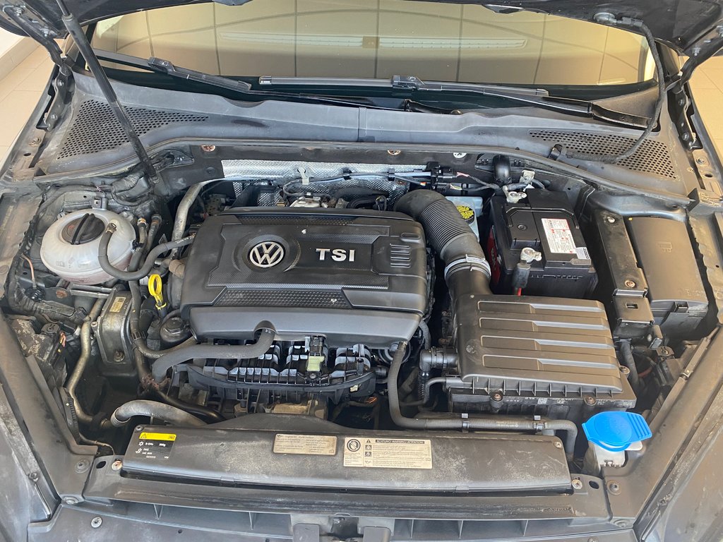 2015 Volkswagen Golf Comfortline in Boucherville, Quebec - 30 - w1024h768px
