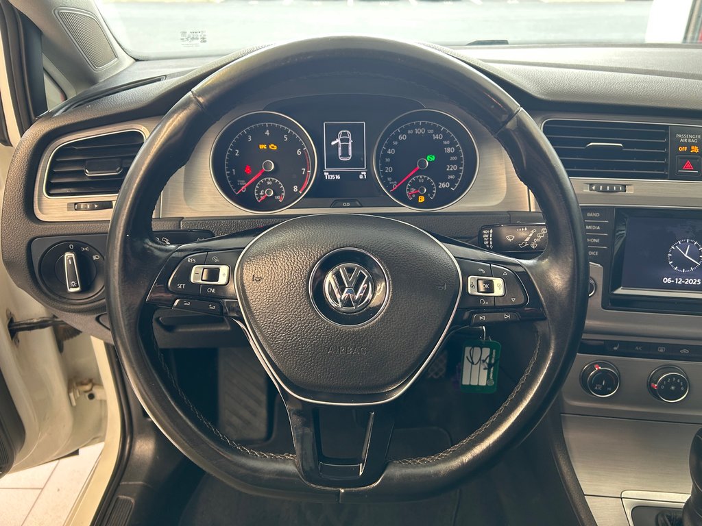 Volkswagen Golf TRENDLINE 2015 à Boucherville, Québec - 16 - w1024h768px