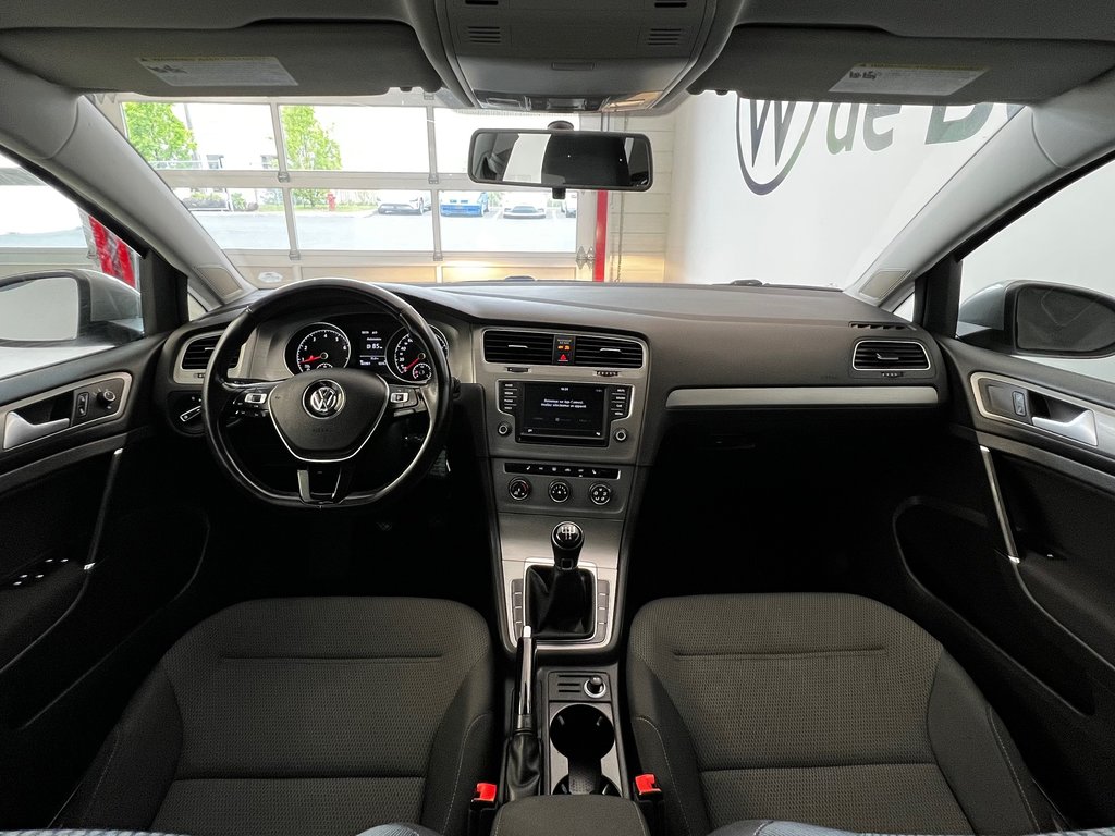 Volkswagen Golf TRENDLINE 2016 à Boucherville, Québec - 13 - w1024h768px