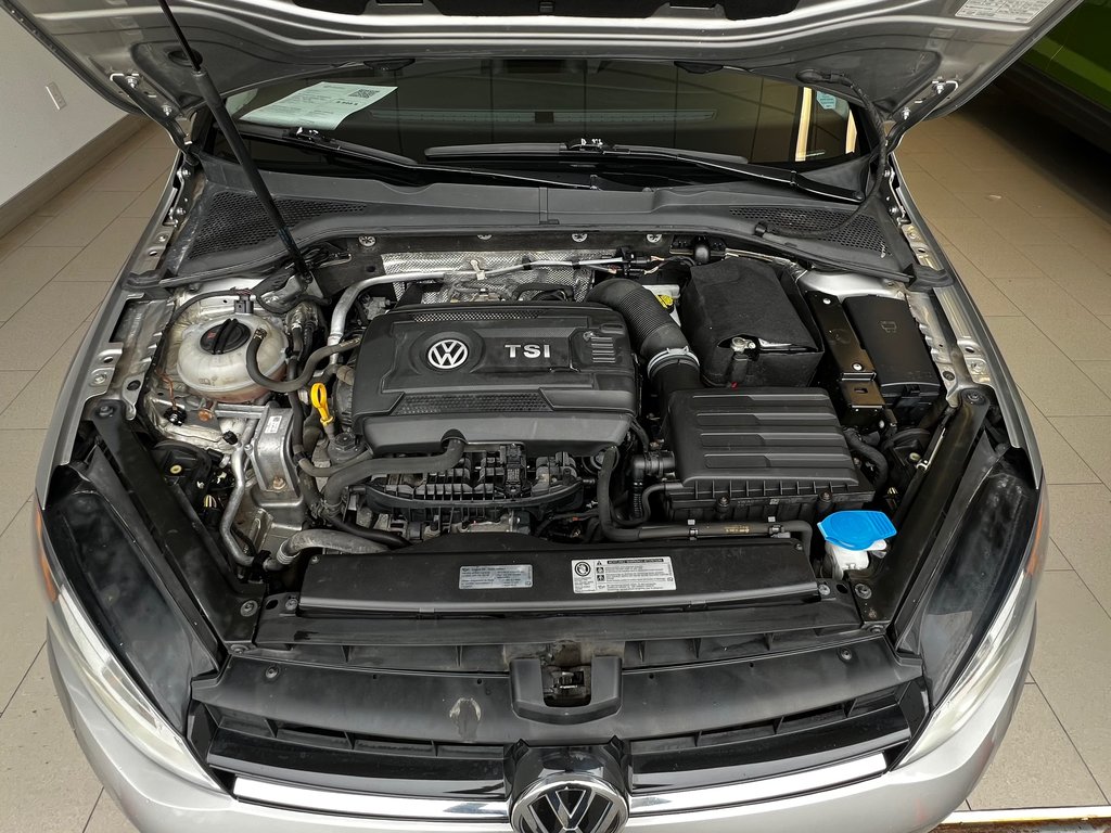 Volkswagen Golf TRENDLINE 2016 à Boucherville, Québec - 31 - w1024h768px