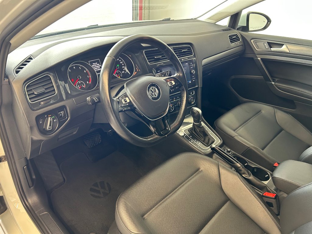 2019 Volkswagen Golf HIGHLINE in Boucherville, Quebec - 29 - w1024h768px