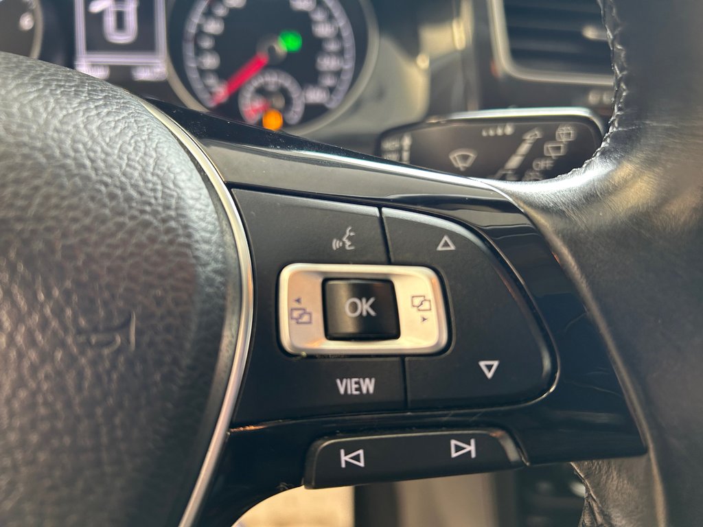 2019 Volkswagen Golf HIGHLINE in Boucherville, Quebec - 23 - w1024h768px