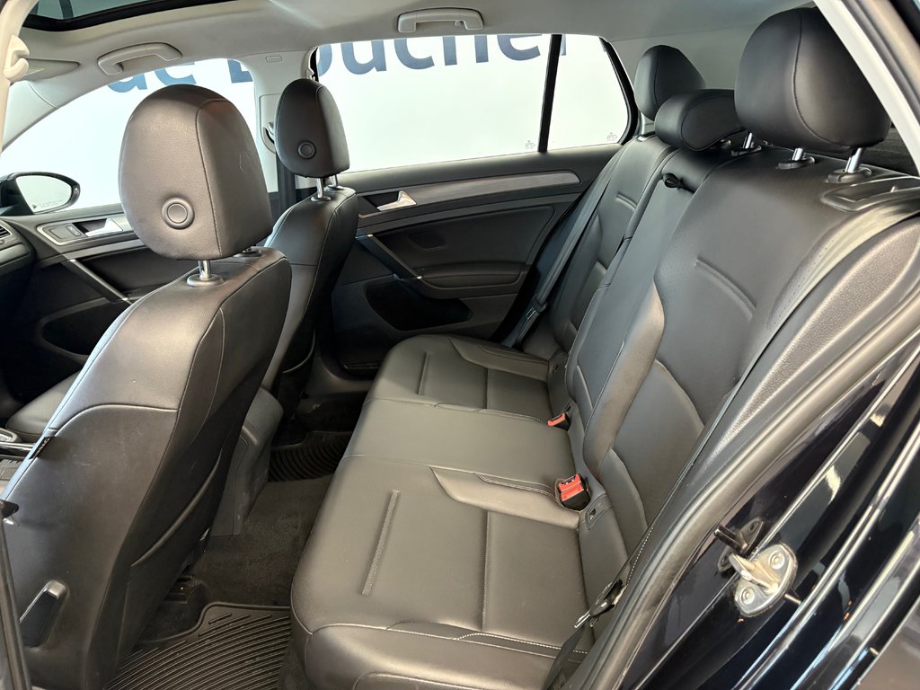 2020 Volkswagen Golf HIGHLINE in Boucherville, Quebec - 26 - w1024h768px