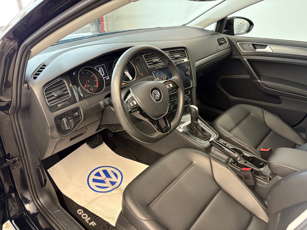 2020 Volkswagen Golf HIGHLINE in Boucherville, Quebec - 13 - w1024h768px