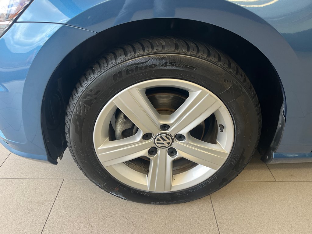 Volkswagen Golf COMFORTLINE 2021 à Boucherville, Québec - 10 - w1024h768px