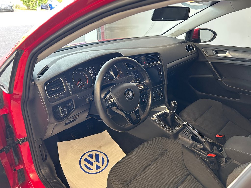2021 Volkswagen Golf COMFORTLINE in Boucherville, Quebec - 12 - w1024h768px