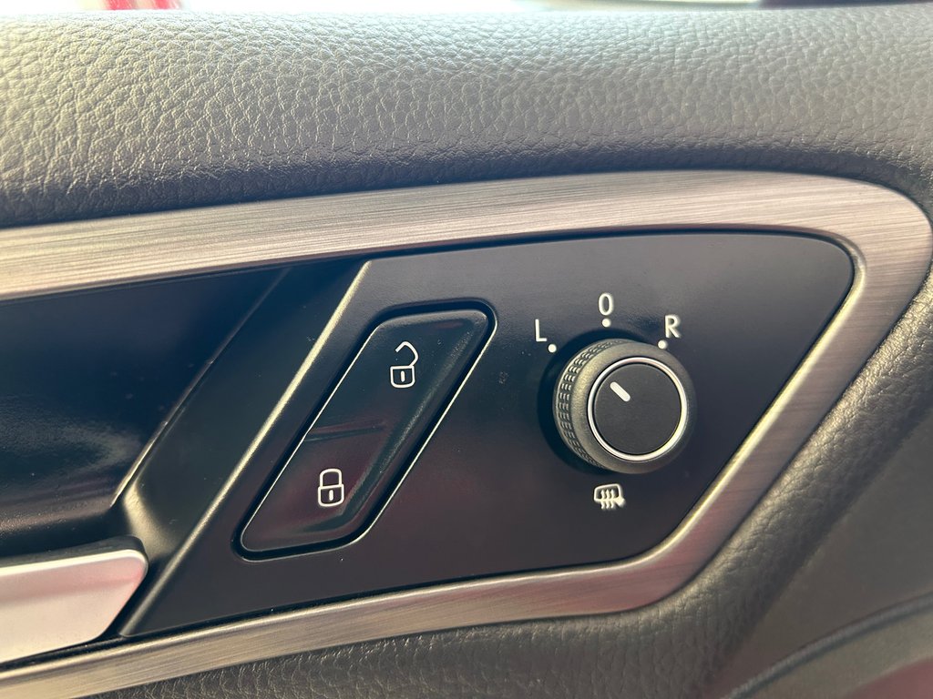 2021 Volkswagen Golf COMFORTLINE in Boucherville, Quebec - 18 - w1024h768px
