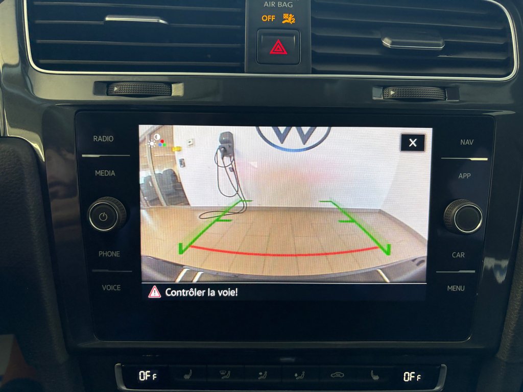 2021 Volkswagen Golf HIGHLINE in Boucherville, Quebec - 34 - w1024h768px
