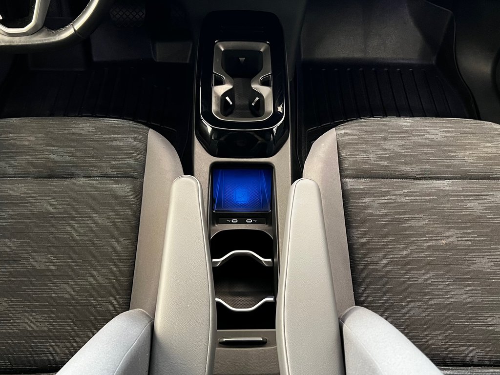 2021 Volkswagen ID.4 Pro in Boucherville, Quebec - 25 - w1024h768px