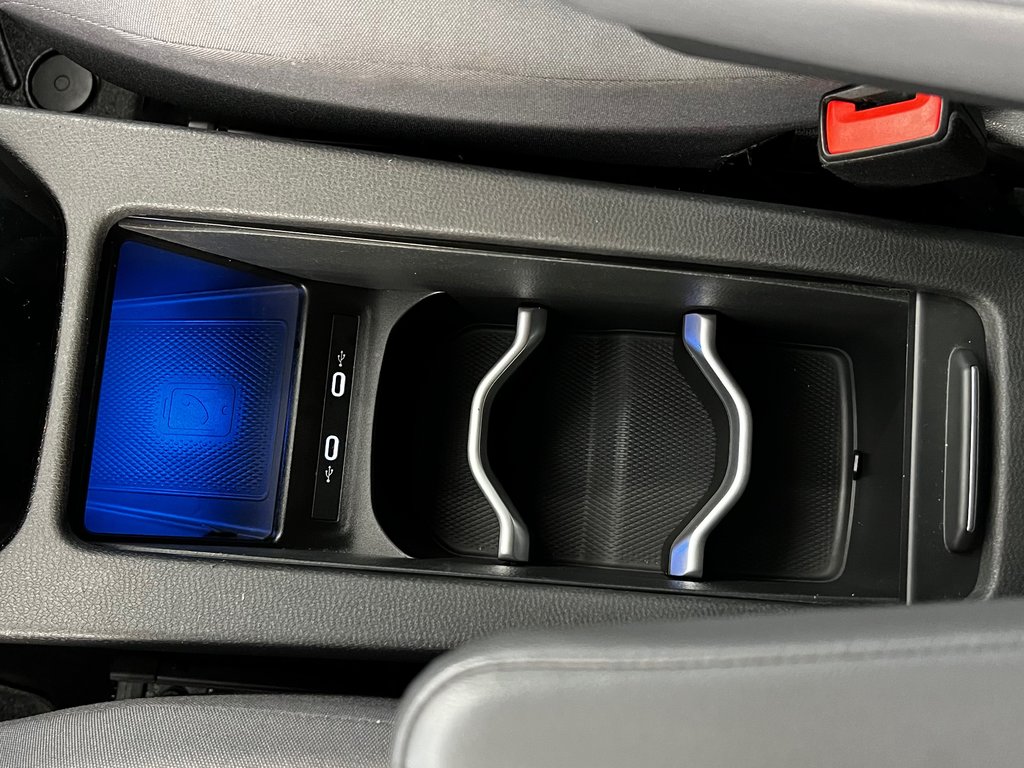 2021 Volkswagen ID.4 Pro in Boucherville, Quebec - 24 - w1024h768px
