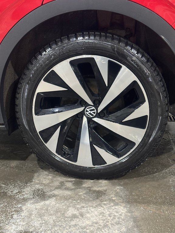 2021 Volkswagen ID.4 Pro AWD Bas Kilométrage in Terrebonne, Quebec - 22 - w1024h768px