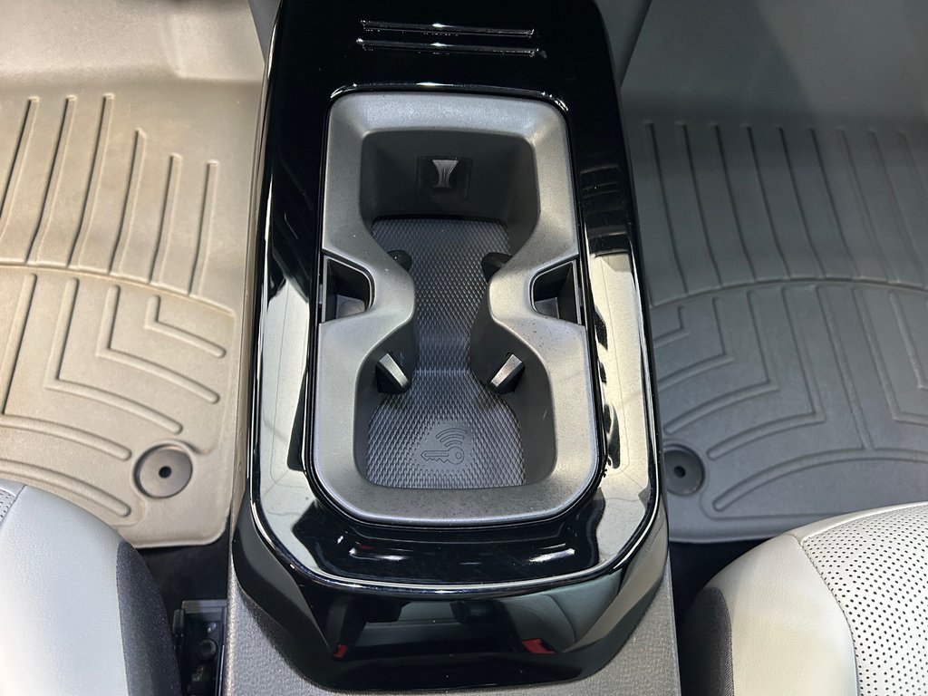 Volkswagen ID.4 PRO S AWD 2022 à Boucherville, Québec - 23 - w1024h768px