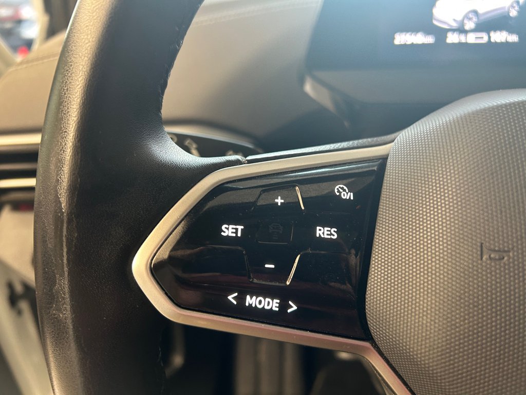 2023 Volkswagen ID.4 ID4 PRO in Boucherville, Quebec - 24 - w1024h768px