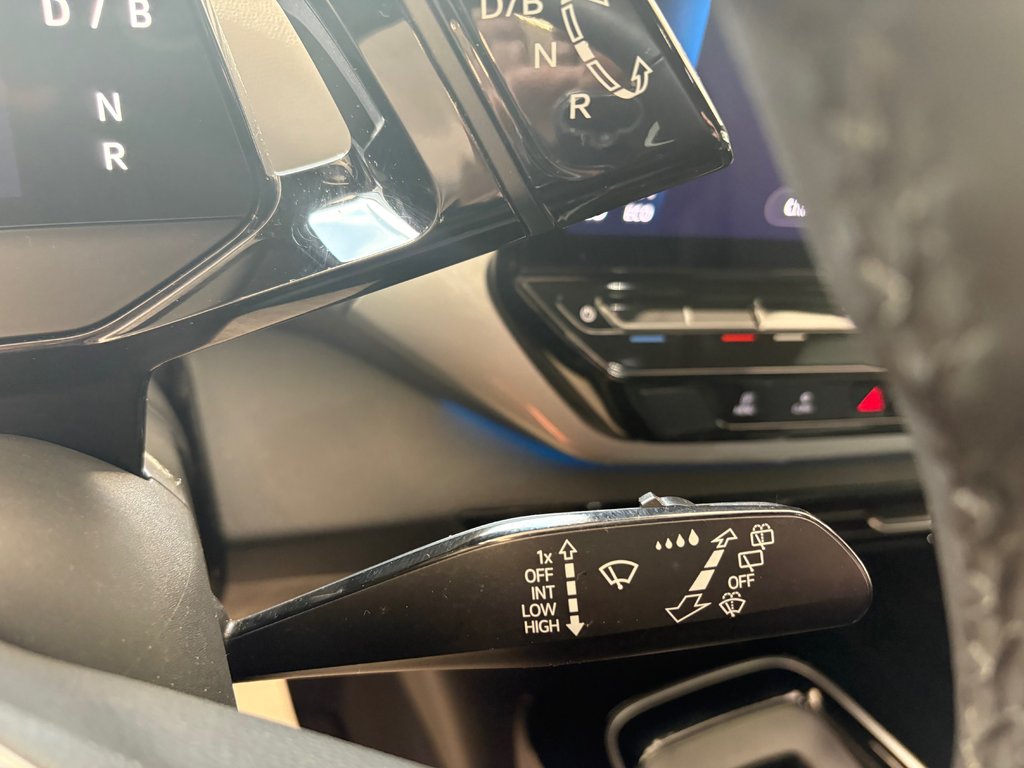 2023 Volkswagen ID.4 Pro S in Boucherville, Quebec - 27 - w1024h768px