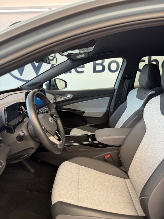 Volkswagen ID.4  2024 à Boucherville, Québec - 20 - w1024h768px