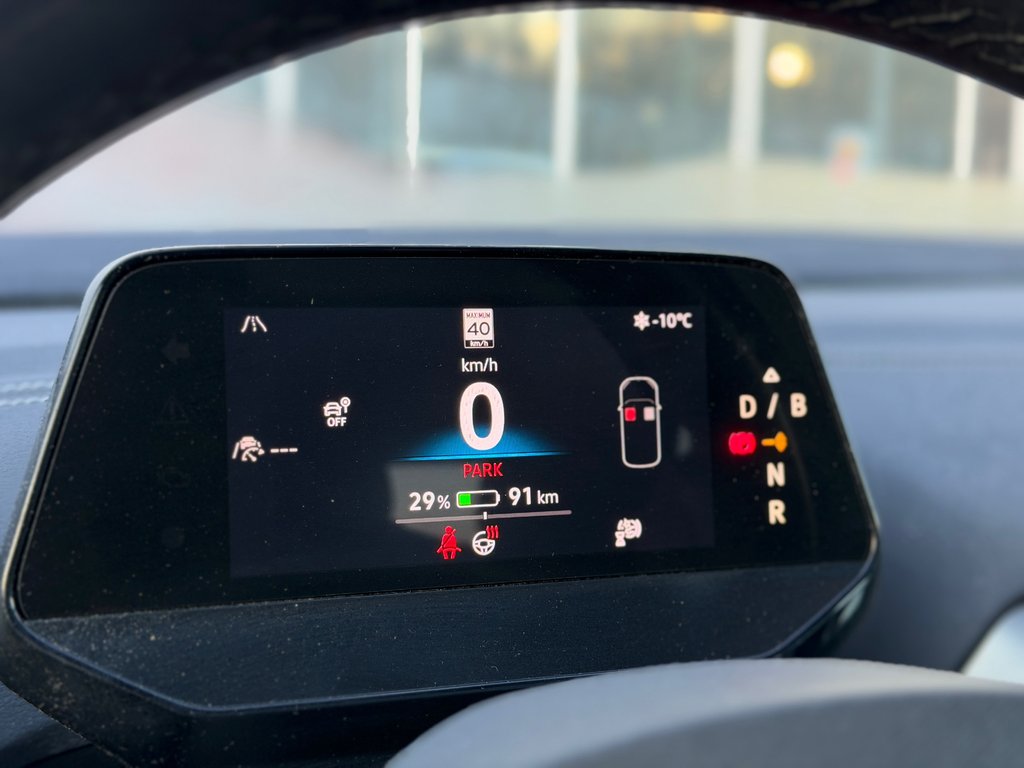 Volkswagen ID.4 Pro AWD 2024 à Terrebonne, Québec - 15 - w1024h768px