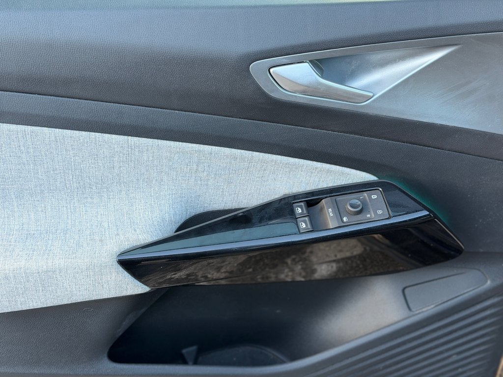 Volkswagen ID.4 Pro AWD 2024 à Terrebonne, Québec - 8 - w1024h768px