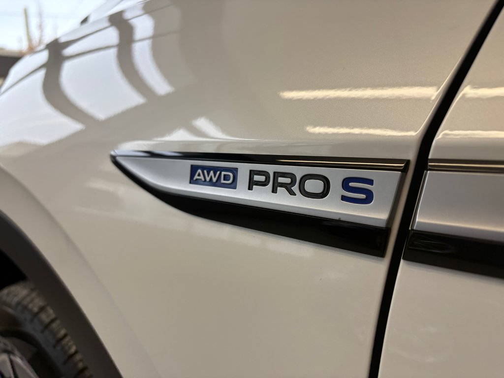 2025 Volkswagen ID.4 Pro S in Boucherville, Quebec - 9 - w1024h768px