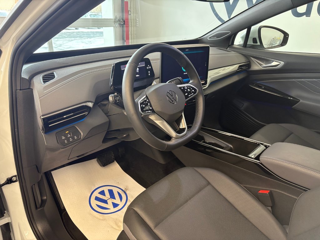 2025 Volkswagen ID.4 Pro S in Boucherville, Quebec - 12 - w1024h768px