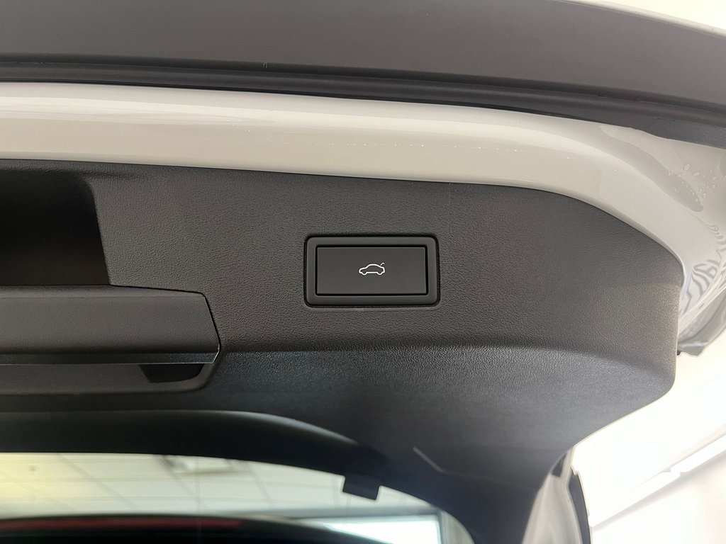 2025 Volkswagen ID.4 Pro S in Boucherville, Quebec - 19 - w1024h768px