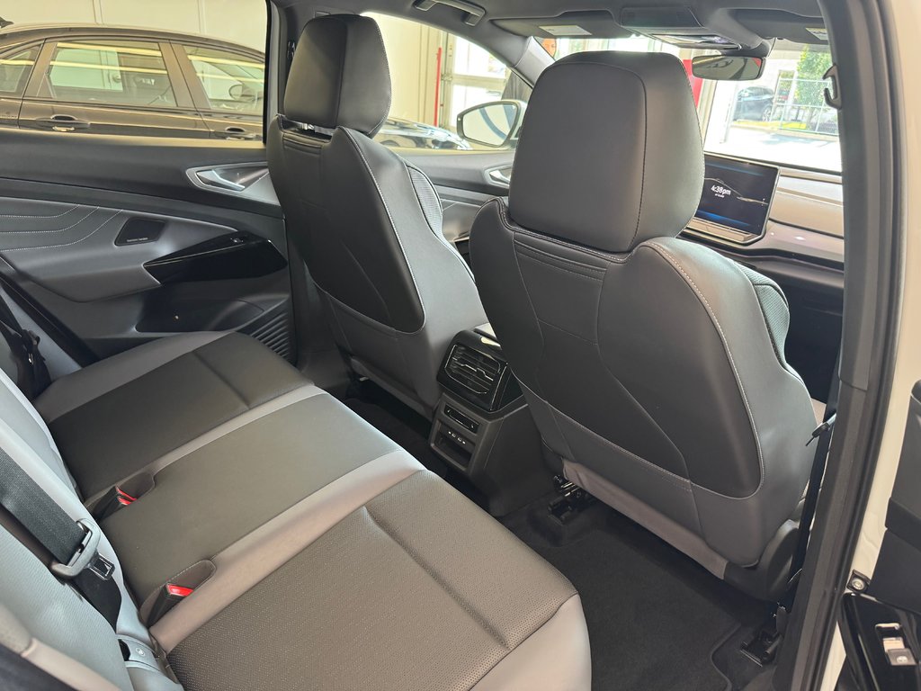 Volkswagen ID.4 Pro S 2025 à Boucherville, Québec - 7 - w1024h768px
