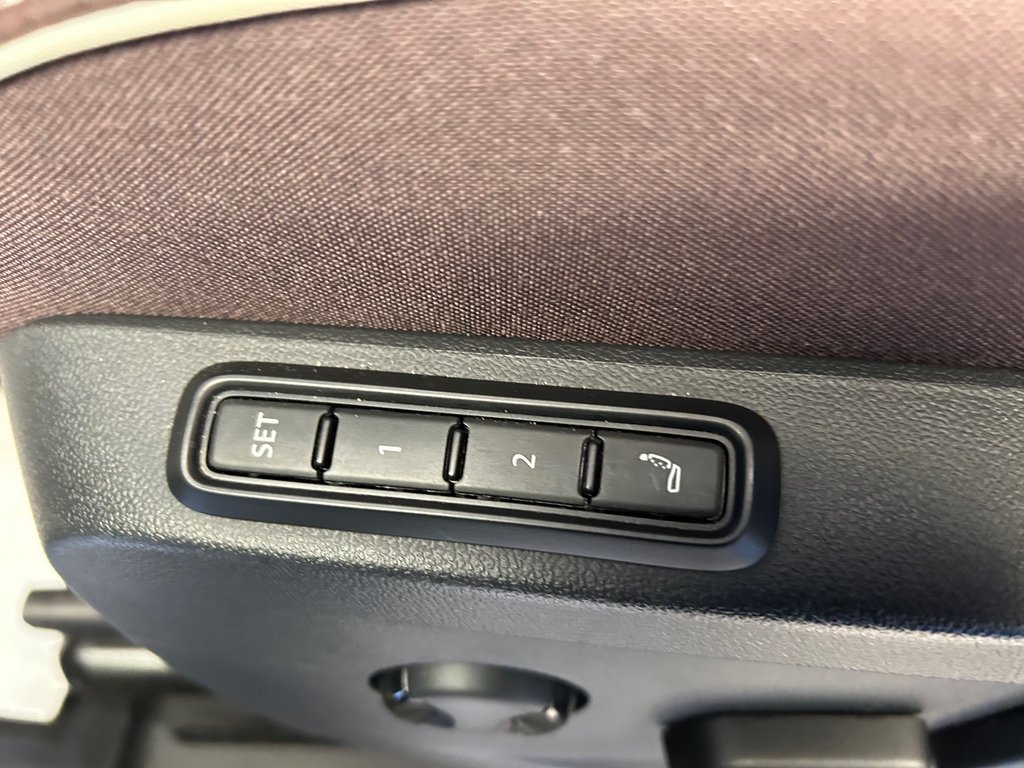Volkswagen ID. Buzz 1st Edition 2025 à Boucherville, Québec - 15 - w1024h768px