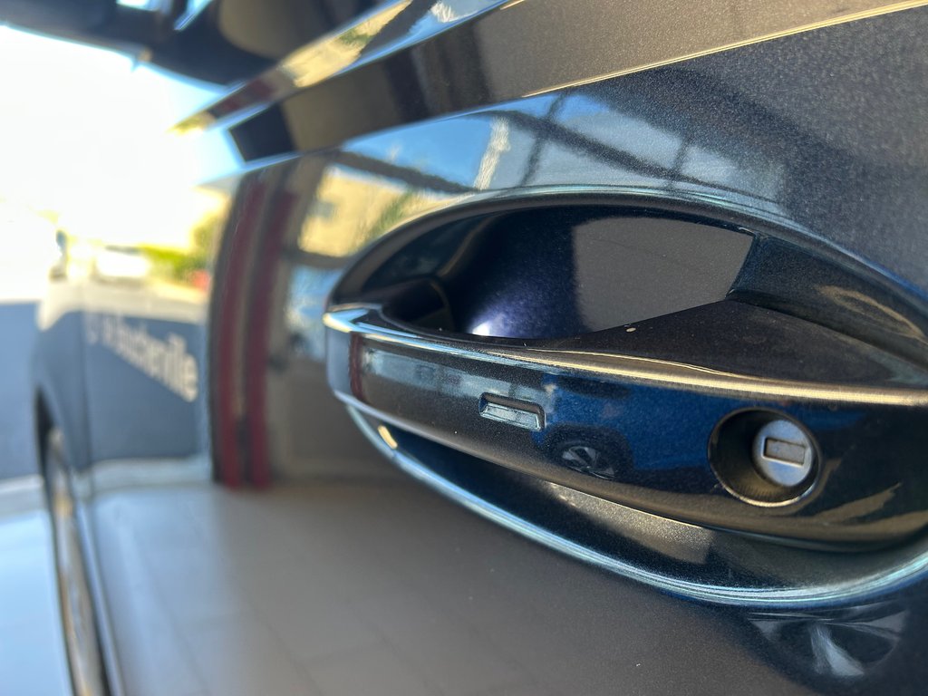 Volkswagen ID. Buzz 1st Edition 2025 à Boucherville, Québec - 10 - w1024h768px