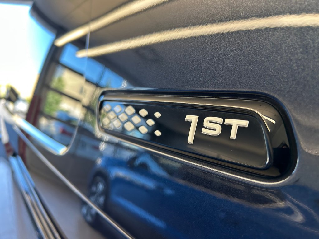 Volkswagen ID. Buzz 1st Edition 2025 à Boucherville, Québec - 5 - w1024h768px