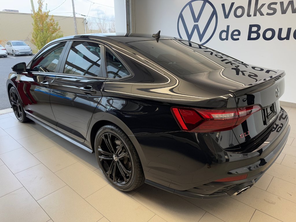 2022 Volkswagen Jetta GLI AUTOBAHN in Boucherville, Quebec - 7 - w1024h768px