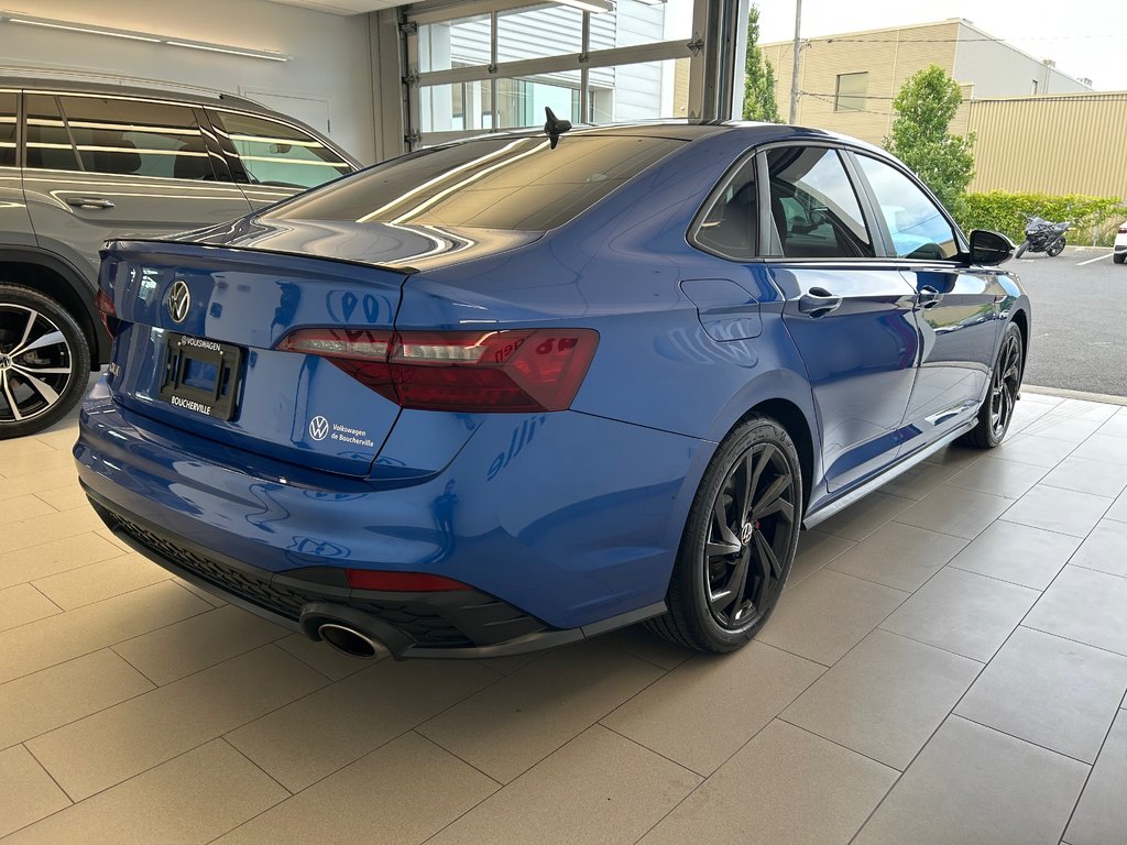 Volkswagen Jetta GLI  2023 à Boucherville, Québec - 9 - w1024h768px