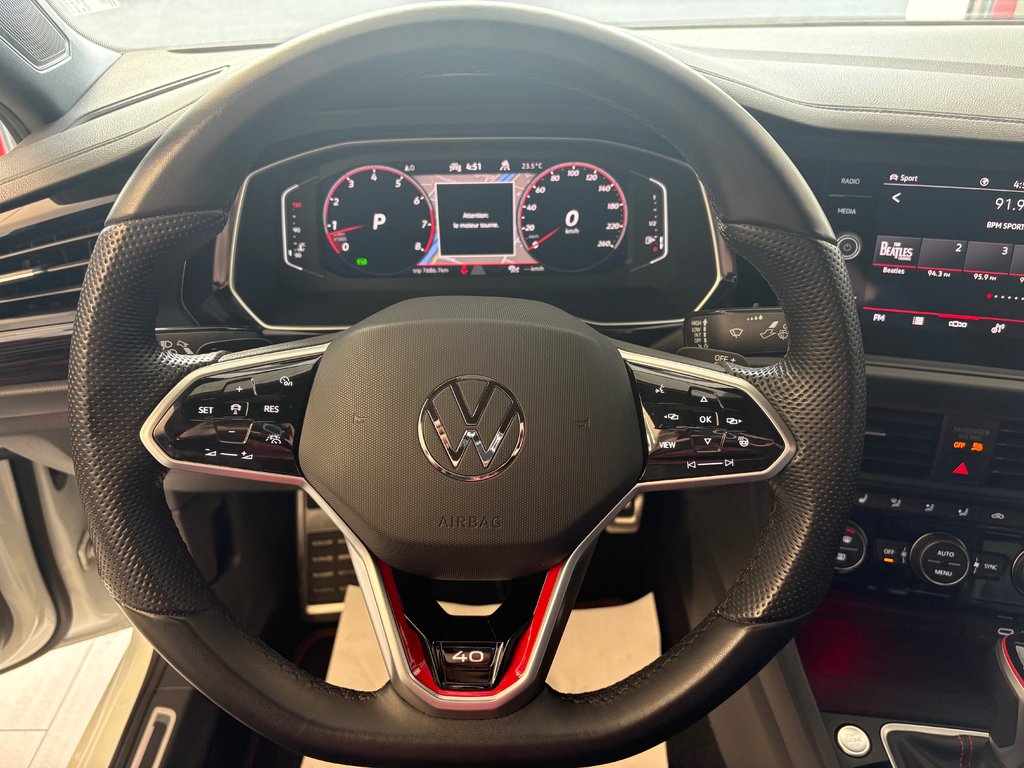 2024 Volkswagen Jetta GLI 40th Anniversary Edition in Boucherville, Quebec - 18 - w1024h768px