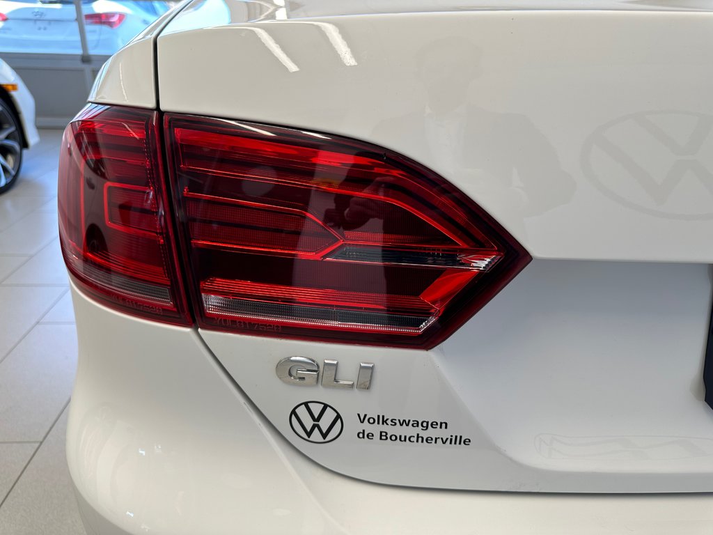 2014 Volkswagen Jetta Sedan GLI in Boucherville, Quebec - 7 - w1024h768px
